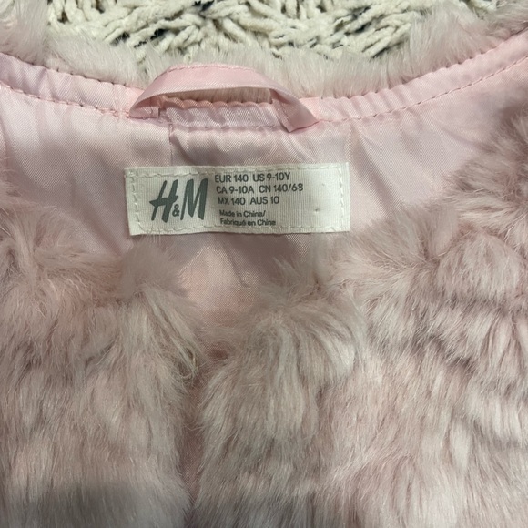 H&M Light Pink Kids Faux Fur Vest - Picture 2 of 3